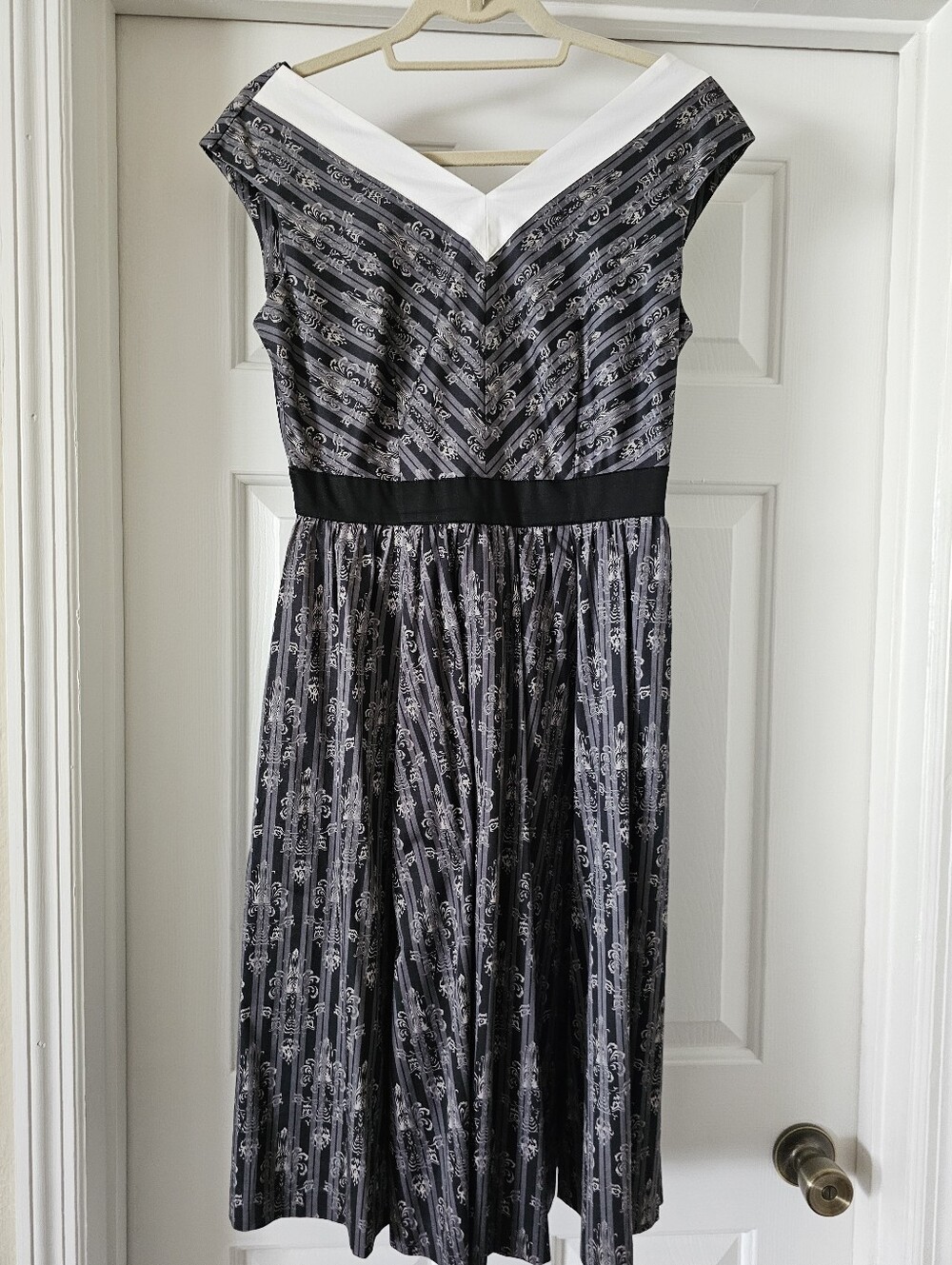 Disney Haunted Mansion Wallpaper Dress Shop Fit Flare Midi Dress Small Spook